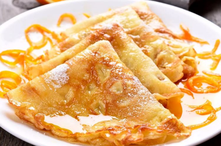 Crêpes Flambées au Grand Marnier